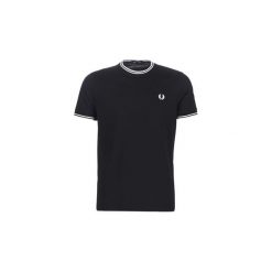 T-shirty z krótkim rękawem Fred Perry TWIN TIPPED T-SHIRT. Czarne t-shirty męskie Fred Perry, s, bez wzorów, bez kołnierzyka, krótkie. Za 249,00 zł.