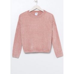 Dzianinowy sweter typu crop -. Swetry damskie Sinsay, s, bez wzorów, z dzianiny, bez rękawów, bez kaptura. Za 49,99 zł.
