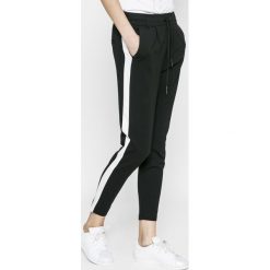 Only - Spodnie. Spodnie damskie ONLY. W wyprzedaży za 119,90 zł.