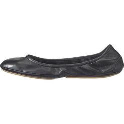 Baleriny damskie lakierowane: Skórzane baleriny „Pure Ballet” w kolorze czarnym