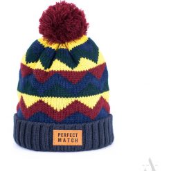 Czapka damska Perfect match granatowo-czerwona. Szare czapki zimowe damskie marki Art of Polo, z wełny. Za 37,60 zł.