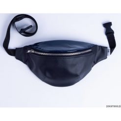 Nerka czarna Midnight blue. Niebieskie saszetki damskie marki Pakamera. Za 100,00 zł.