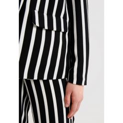 Marynarki i żakiety damskie: Vero Moda Petite VMSTRIPED Żakiet snow white