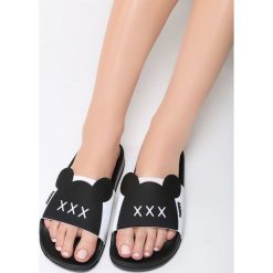 Czarne Klapki Minnie's Shoes. Czarne klapki damskie Born2be, z materiału, na platformie. Za 29,99 zł.