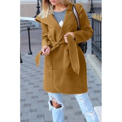 Płaszcz damski MAXINA MUSTARD. Żółte kurtki damskie Płaszcz damski MAXINA MUSTARD, s, bez wzorów, z kapturem. W wyprzedaży za 119,00 zł.