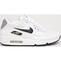 Nike Sportswear - Buty Air Max 90. Białe buty sportowe damskie marki Nike Sportswear, bez wzorów, ze skóry, sportowe. Za 599,90 zł.