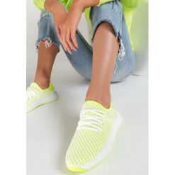 Zielone Buty Sportowe Encourage. Zielone buty sportowe damskie Renee, bez wzorów, sportowe. W wyprzedaży za 54,99 zł.