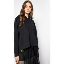 Bluza Laurèl 41039. Czarne bluzy damskie Laurèl, l, bez wzorów, z elastanu, bez rękawów, bez kaptura. W wyprzedaży za 719,00 zł.