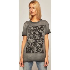 Medicine - T-shirt by Mariusz Romanowicz, Tattoo Konwent. T-shirty damskie MEDICINE. Za 59,90 zł.