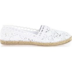Espadryle koronkowe (40). Białe espadryle damskie bez wzorów, z koronki, bez obcasa. Za 59,00 zł.