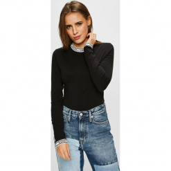 Levi's - Bluzka. Czarne bluzki damskie Levi's®, na co dzień, s, bez wzorów, z elastanu, casualowe, z okrągłym kołnierzem, bez rękawów. Za 149,90 zł.