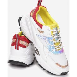 Biało-Żółte Sneakersy Phrygilus. Białe sneakersy damskie Born2be. Za 99,99 zł.