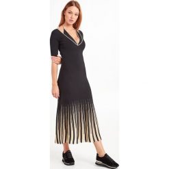SUKIENKA ALBANIA PINKO. Sukienki damskie Pinko, s, bez wzorów, eleganckie, bez kołnierzyka, bez rękawów. Za 1209,00 zł.