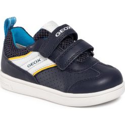 Sneakersy GEOX - B Djrock B. A B022CA 08514 C4211 S Navy/White. Niebieskie trampki chłopięce Geox, bez wzorów, ze skóry ekologicznej, na rzepy. W wyprzedaży za 209,00 zł.