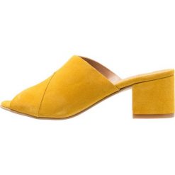 Chodaki damskie: Shoe The Bear MARRY Klapki yellow