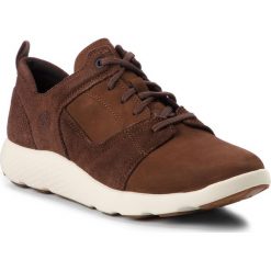 Sneakersy TIMBERLAND - Flyroam Leather Oxford A1SAP Potting Soil. Pomarańczowe sneakersy męskie Timberland, bez zapięcia. W wyprzedaży za 389,00 zł.