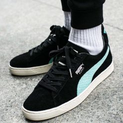 Puma x Diamond Suede Classic (36565001). Szare buty sportowe męskie Puma, ze skóry, bez zapięcia. Za 219,99 zł.