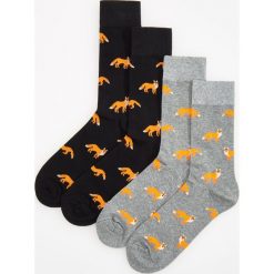 Skarpety 2 pack - Czarny. Czarne skarpetki męskie Reserved, bez wzorów. Za 24,99 zł.