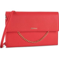 Torebka MONNARI - BAG0530-005 Red. Czerwone torebki klasyczne damskie Monnari, bez wzorów, ze skóry ekologicznej, eleganckie, bez dodatków. W wyprzedaży za 89,00 zł.