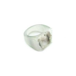 InspiRING Druza Agatu Jasna rozmiar 17. Białe pierścionki damskie marki Brazi druse jewelry, z agatem. Za 270,00 zł.