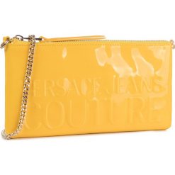 Torebka VERSACE JEANS COUTURE - E3VUBPO5 71279 600. Żółte torebki klasyczne damskie Versace Jeans Couture, bez wzorów, z jeansu, klasyczne, bez dodatków. Za 369,00 zł.