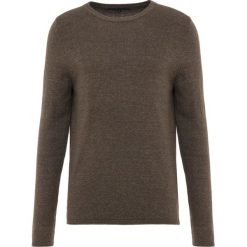 DRYKORN HEATH Sweter olive. Niebieskie swetry klasyczne męskie marki DRYKORN, m, z dekoltem karo. Za 419,00 zł.