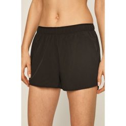 Craft - Szorty. Niebieskie spodenki sportowe damskie Craft, s, bez wzorów, z elastanu, sportowe. Za 199,90 zł.