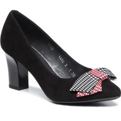 Półbuty ANN MEX - 0562 01W+14KR+01KR Czarny. Czarne półbuty damskie Ann Mex, z aplikacjami, ze skóry, eleganckie, bez obcasa, na obcasie, bez zapięcia. W wyprzedaży za 209,00 zł.
