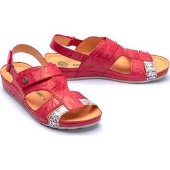 DR. BRINKMANN 710960-4 rot, sandały damskie. Sandały damskie Dr. Brinkmann, bez wzorów, ze skóry, bez obcasa, na rzepy. W wyprzedaży za 223,90 zł.
