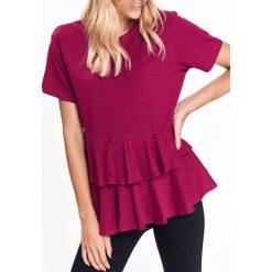 T-SHIRT DAMSKI Z FALBANAMI. Różowe t-shirty damskie marki TROLL, m, z dzianiny, z podwójnym kołnierzykiem. W wyprzedaży za 24,99 zł.