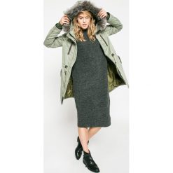 Vero Moda - Parka Raya. Szare parki damskie Vero Moda, l, z bawełny. W wyprzedaży za 299,90 zł.
