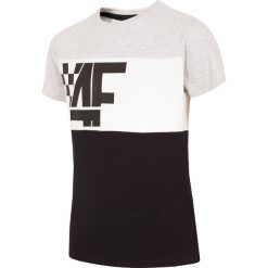 T-shirt chłopięcy (122-164) JTSM206 - szary melanż. Szare t-shirty chłopięce marki 4F JUNIOR, z nadrukiem, z materiału, bez rękawów. Za 29,99 zł.