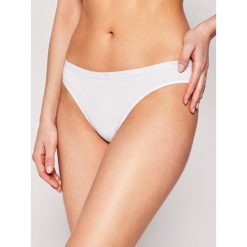 Komplet 2 par fig brazylijskich Emporio Armani 163337 0P263 04710. Białe figi damskie Emporio Armani, l, bez wzorów, z elastanu. W wyprzedaży za 139,00 zł.