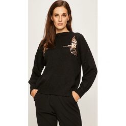 Vero Moda - Sweter. Szare swetry damskie Vero Moda, s, z aplikacjami, z elastanu, bez rękawów, bez kaptura. W wyprzedaży za 129,90 zł.