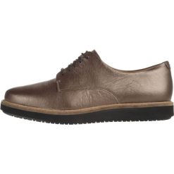 Clarks Glick Darby Półbuty Brązowy. Pomarańczowe półbuty damskie Clarks, bez wzorów, ze skóry, bez obcasa, bez zapięcia. Za 490,95 zł.