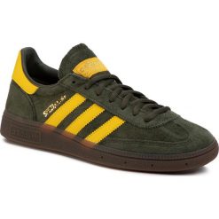 Buty adidas - Handball Spezial EF5748 Ngtcar/Triyel/Gum5. Zielone półbuty męskie Adidas, na co dzień, bez wzorów, z zamszu, bez zapięcia. W wyprzedaży za 319,00 zł.