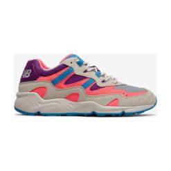 New Balance 850 Tenisówki Różowy Szary. Szare trampki męskie New Balance, bez wzorów, ze skóry, bez zapięcia. Za 567,95 zł.