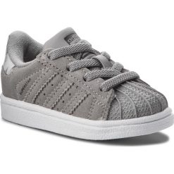 Buty adidas - Superstar El I B37284 Chsogr/Chsogr/Ftwwht. Szare półbuty dziewczęce Adidas, na sznurówki. W wyprzedaży za 189,00 zł.