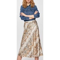 Vero Moda - Spódnica. Białe spódniczki damskie Vero Moda, na co dzień, s, bez wzorów, z poliesteru, casualowe, midi, rozkloszowane. W wyprzedaży za 89,90 zł.