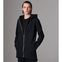 Długa bluza z kapturem - Czarny. Czarne bluzy męskie Reserved, s, z kapturem, długie. W wyprzedaży za 69,99 zł.