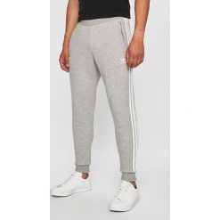 Adidas Originals - Spodnie. Szare spodnie męskie adidas Originals, na co dzień, xl, bez wzorów, z elastanu, casualowe. Za 249,90 zł.