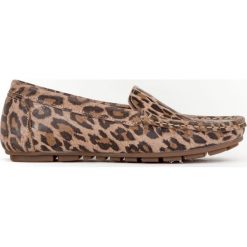 Mokasyny damskie - skóra naturalna - model 001 - kolor panterka. Mokasyny damskie Zapato, ze skóry. W wyprzedaży za 173,40 zł.