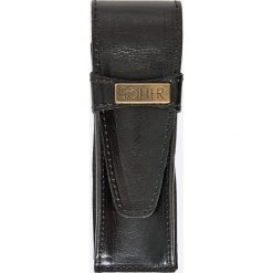 Solier - Etui na pióro skórzane. Czarne etui męskie marki Solier, ze skóry. W wyprzedaży za 29,90 zł.