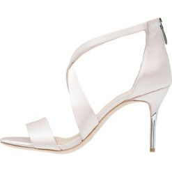 Sandały damskie: Imagine Vince Camuto PASCAL Sandały petal pink