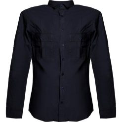 Koszula w kolorze czarnym. Czarne koszule męskie Pepe Jeans, Mexx, Pierre Cardin, s, bez wzorów, z bawełny, z klasycznym kołnierzykiem, bez rękawów. W wyprzedaży za 164,95 zł.