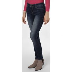 Armani Exchange - Jeansy damskie, niebieski. Niebieskie jeansy damskie Armani Exchange, bez wzorów, z jeansu. Za 449,95 zł.