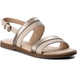 Sandały GEOX - K S.Karly G. F J8235F 054AJ C5014 S Lt Beige. Żółte sandały dziewczęce Geox, ze skóry ekologicznej, bez zapięcia. W wyprzedaży za 149,00 zł.