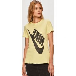 Nike Sportswear - T-shirt. Zielone topy damskie Nike Sportswear, s, z nadrukiem, z bawełny, z krótkim rękawem. Za 99,90 zł.
