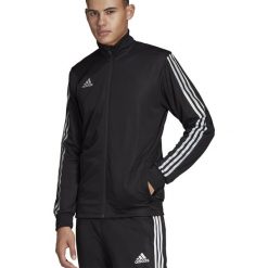 ADIDAS TIRO TRACK JACKET > FQ2069. Bluzy męskie Adidas, xxl, bez wzorów, z poliesteru, street, z podwójnym kołnierzykiem, bez rękawów, długie, bez kaptura. Za 239,99 zł.