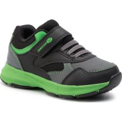 Sneakersy GEOX - J Hoshiko B. A J845GA 0FEFU C0016 M Black/Green. Czarne trampki chłopięce Geox, bez wzorów, ze skóry ekologicznej, na rzepy. Za 179,00 zł.